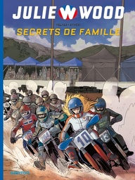 Julie Wood - S02 - T02 - Secrets de famille